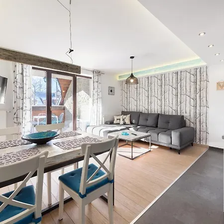 Scandinavia Apartamento