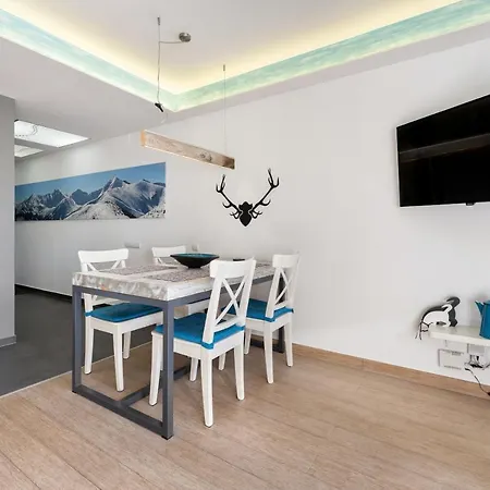 Scandinavia Apartament *